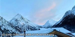 Pre-Christmas Switzerland ski